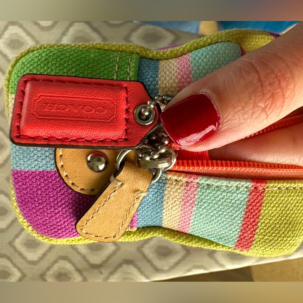 Coach Cosmetic Case - Picture 3 of 7